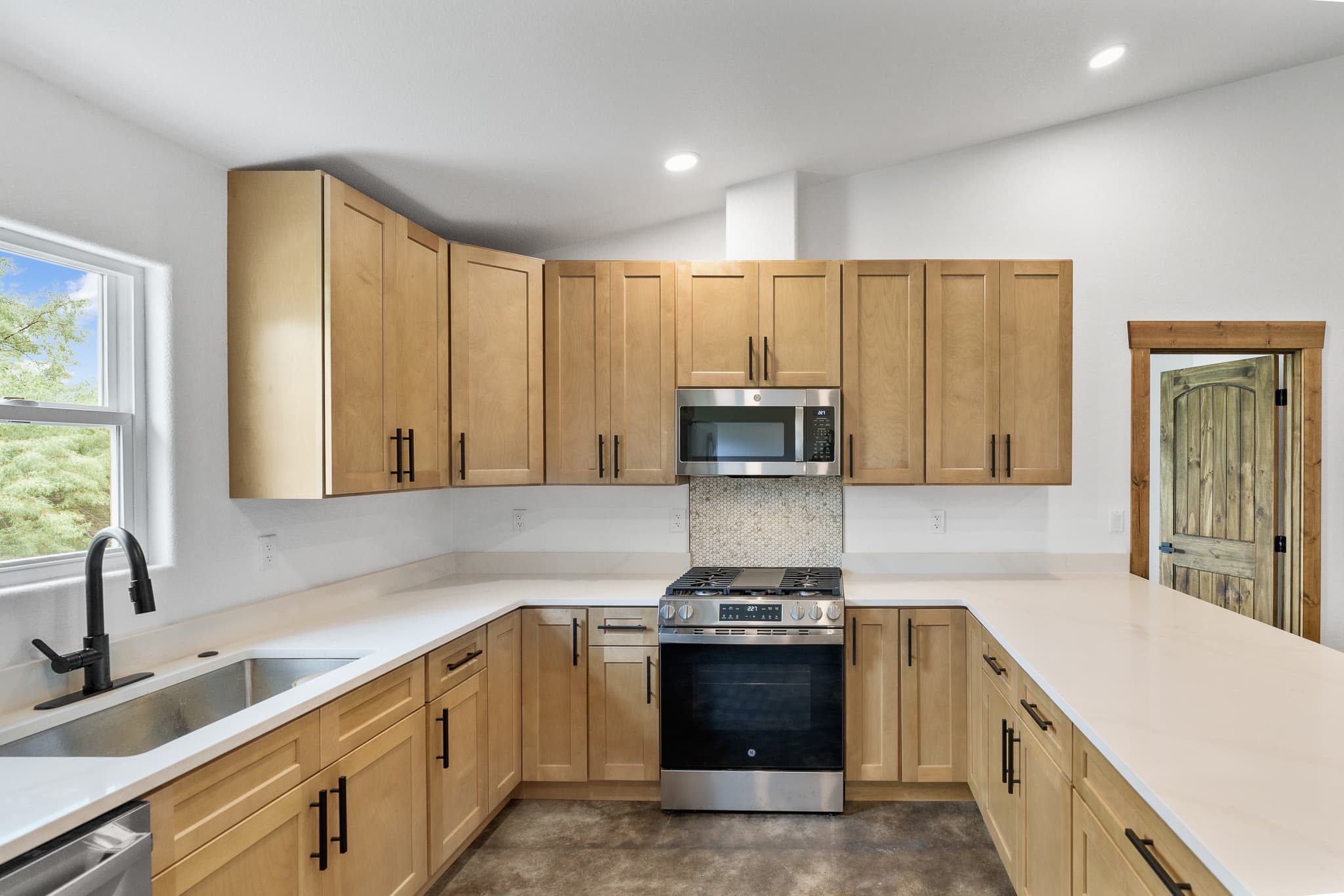Kitchen Remodel — before